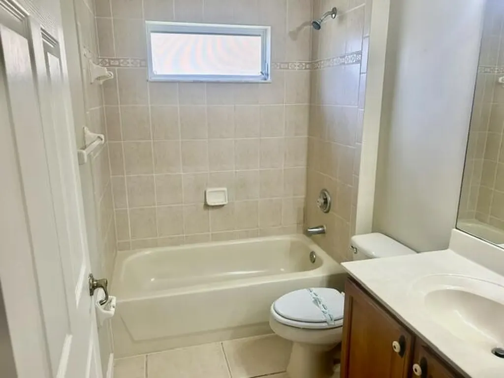 6469 Bay Island Court West Palm Beach FL 33411