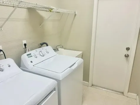 6469 Bay Island Court West Palm Beach FL 33411