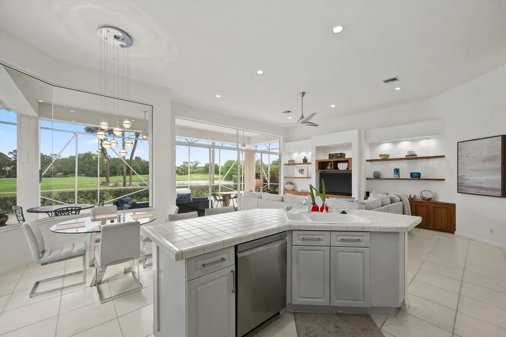 10499 Laurel Estates Lane Lake Worth FL 33449