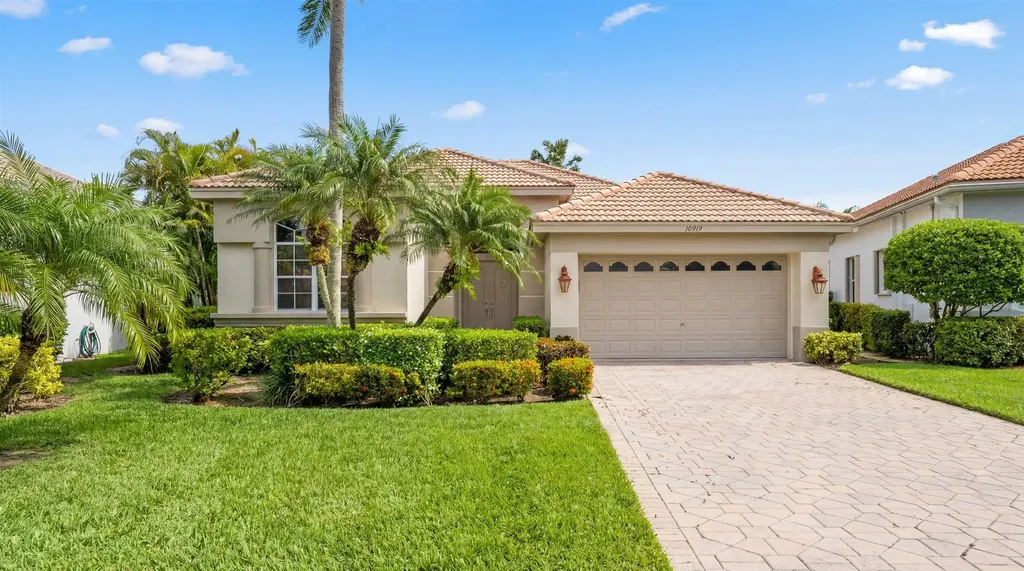 10499 Laurel Estates Lane Lake Worth FL 33449