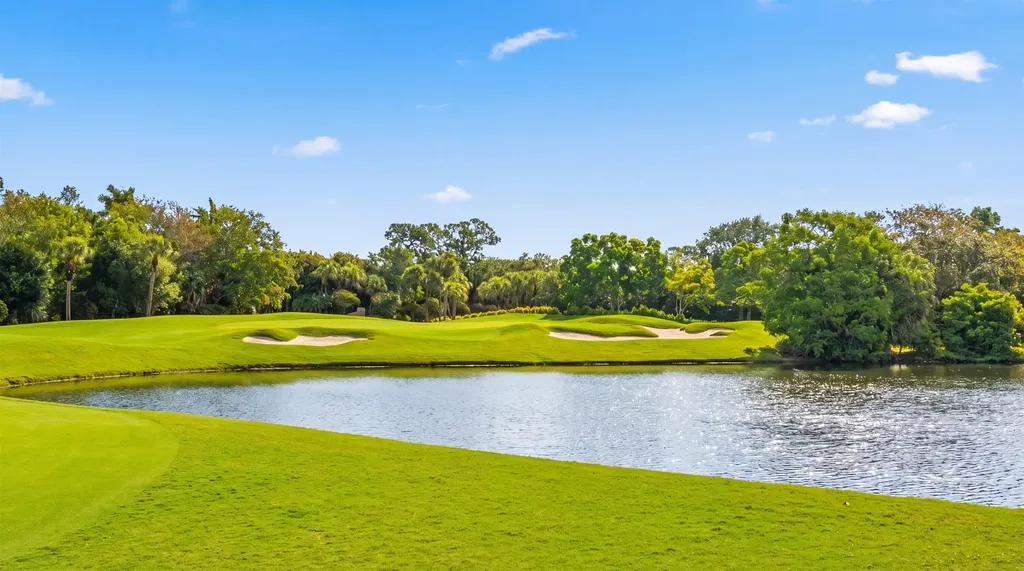 10499 Laurel Estates Lane Lake Worth FL 33449