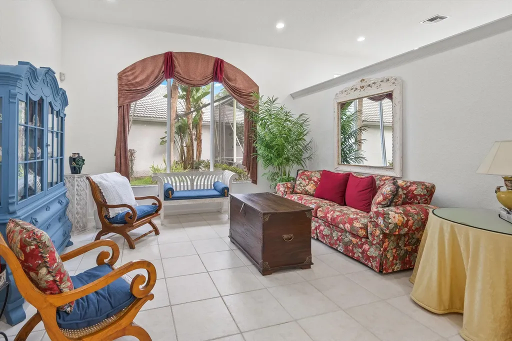 10499 Laurel Estates Lane Lake Worth FL 33449