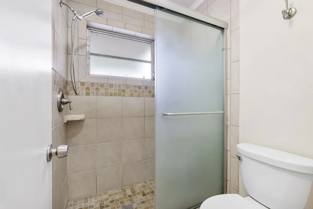 212 W High Point Terrace W Delray Beach FL 33445