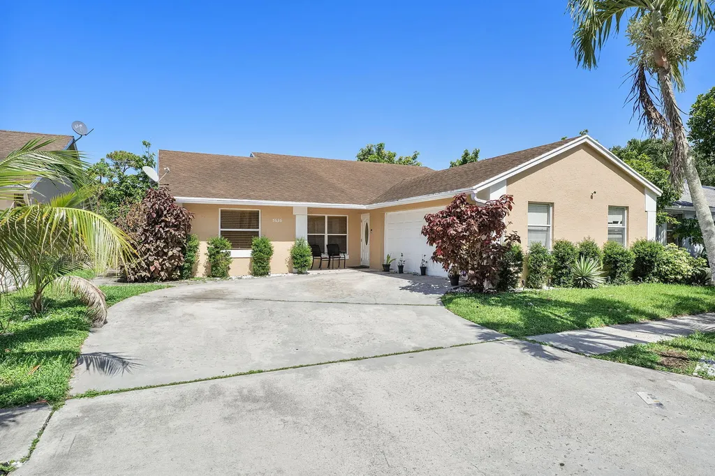5636 Priscilla Lane Lake Worth FL 33463