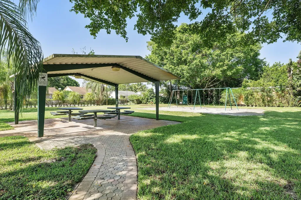 5636 Priscilla Lane Lake Worth FL 33463