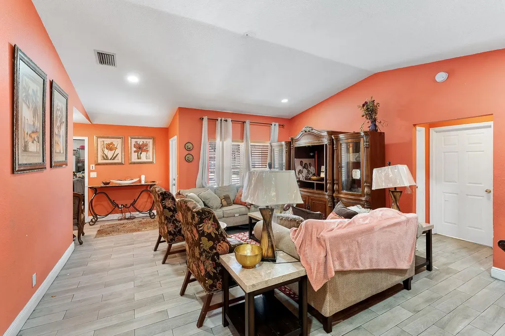 5636 Priscilla Lane Lake Worth FL 33463