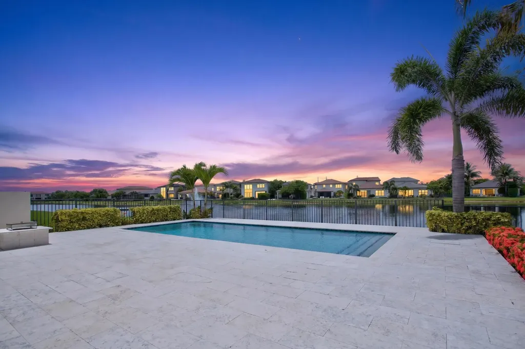 8236 Grand Prix Lane Boynton Beach FL 33472