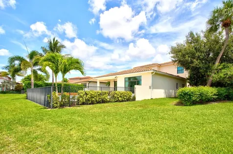 8236 Grand Prix Lane Boynton Beach FL 33472