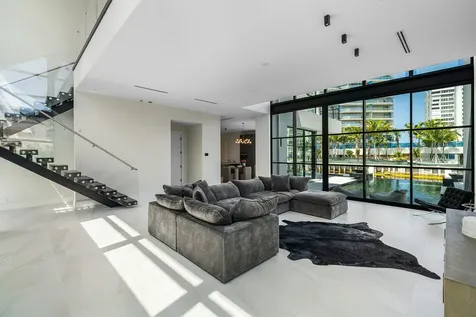 1670 E Terra Mar Drive Lauderdale By The Sea FL 33062