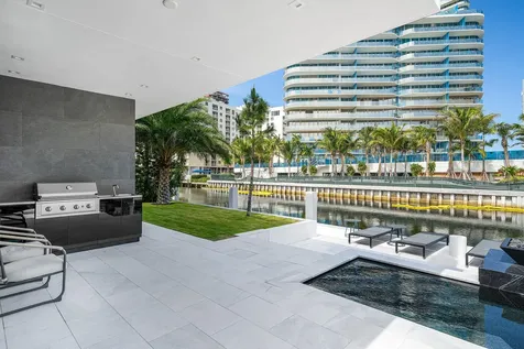 1670 E Terra Mar Drive Lauderdale By The Sea FL 33062