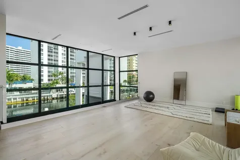 1670 E Terra Mar Drive Lauderdale By The Sea FL 33062