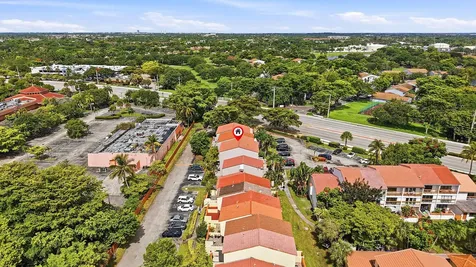 4012 Del Rio Way Sunrise FL 33351