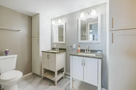575 Oaks Lane Pompano Beach FL 33069