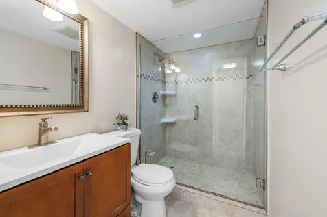 575 Oaks Lane Pompano Beach FL 33069