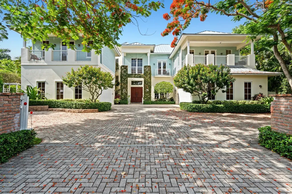 1232 Seaspray Avenue Delray Beach FL 33483