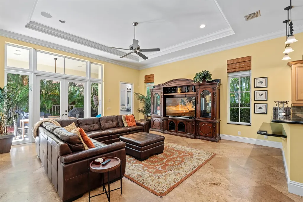 1232 Seaspray Avenue Delray Beach FL 33483