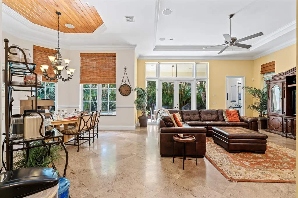 1232 Seaspray Avenue Delray Beach FL 33483