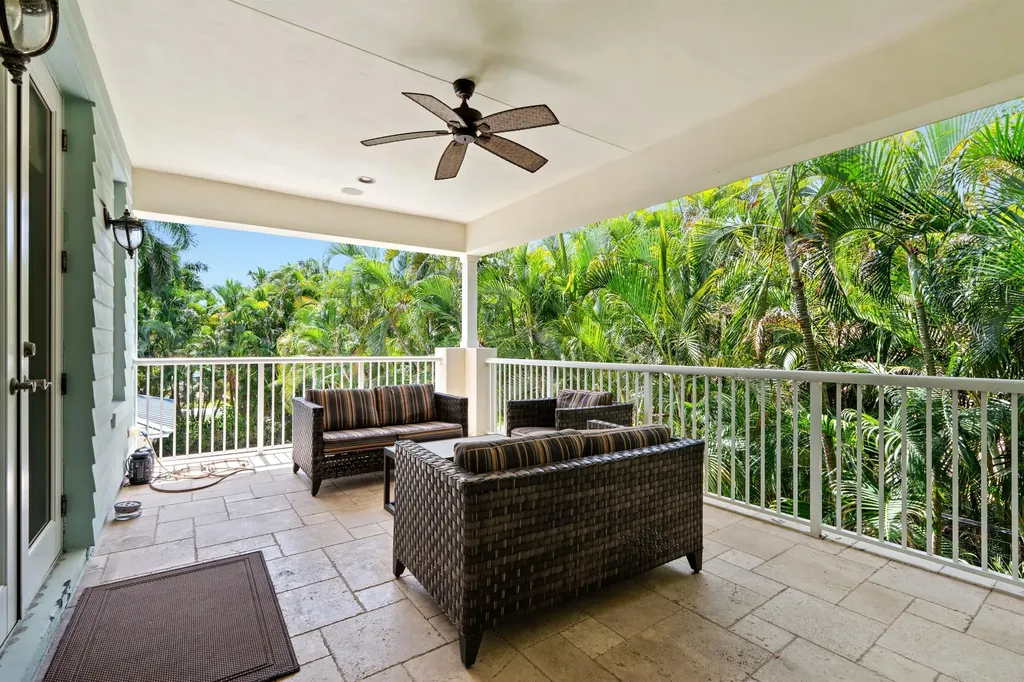 1232 Seaspray Avenue Delray Beach FL 33483