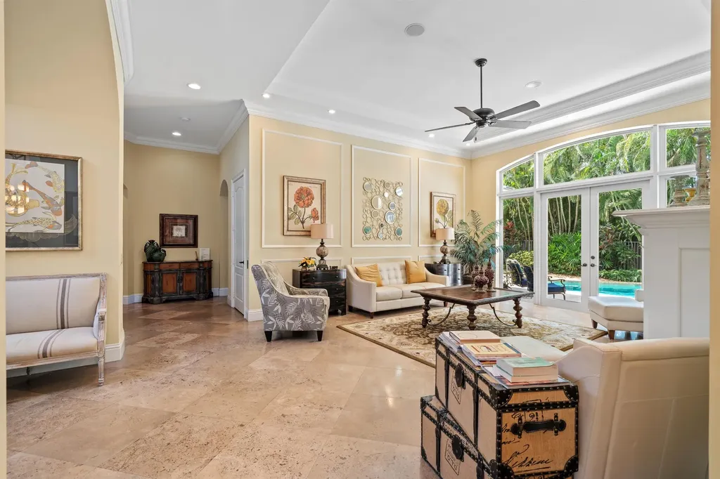 1232 Seaspray Avenue Delray Beach FL 33483