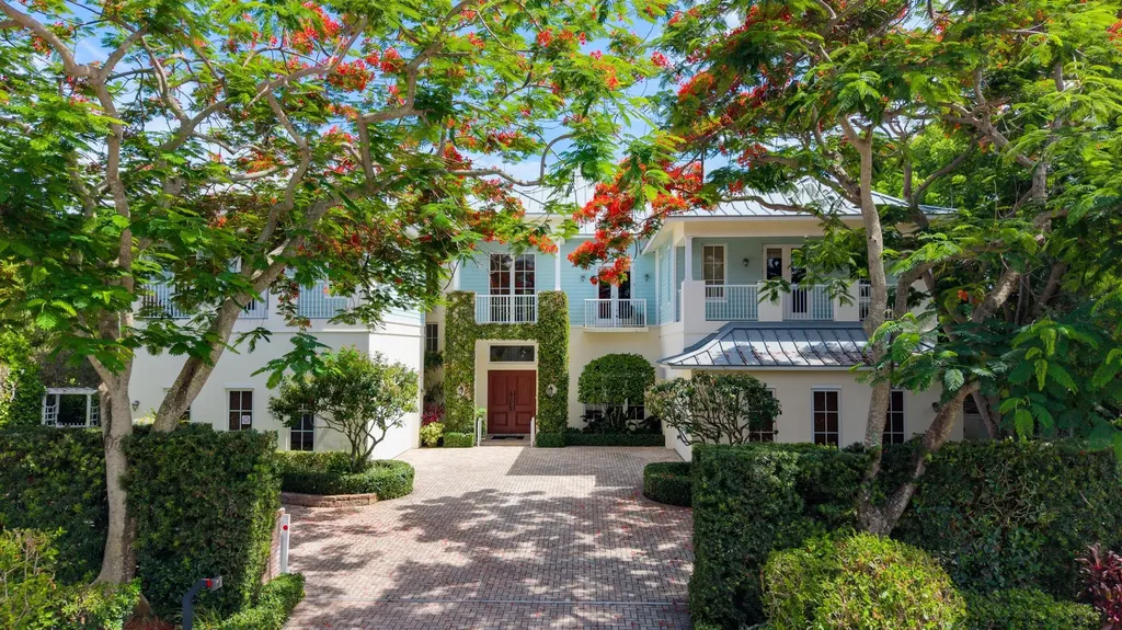1232 Seaspray Avenue Delray Beach FL 33483