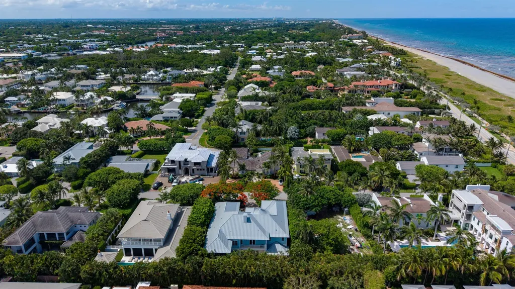1232 Seaspray Avenue Delray Beach FL 33483