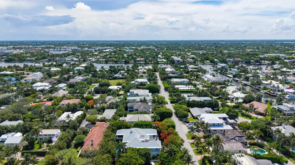 1232 Seaspray Avenue Delray Beach FL 33483