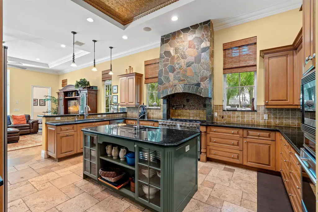 1232 Seaspray Avenue Delray Beach FL 33483