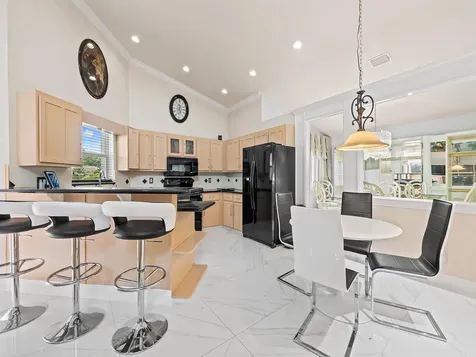 1750 W Oak Knoll Circle Davie FL 33324