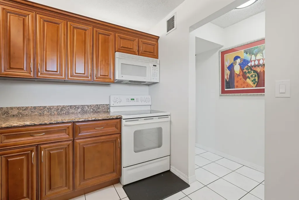 2606 Garden Drive S Lake Worth FL 33461