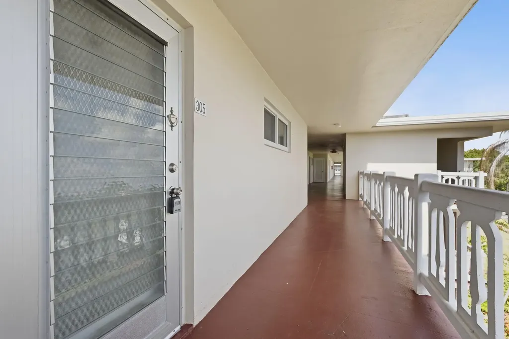 2606 Garden Drive S Lake Worth FL 33461
