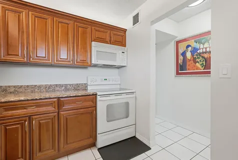 2606 Garden Drive S Lake Worth FL 33461