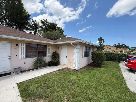 1201 White Pine Drive Wellington FL 33414