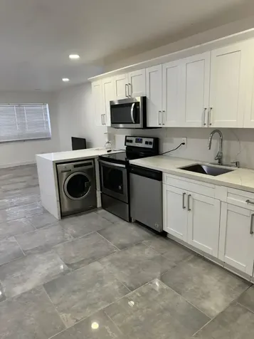 3990 SW 51st Street Dania Beach FL 33312