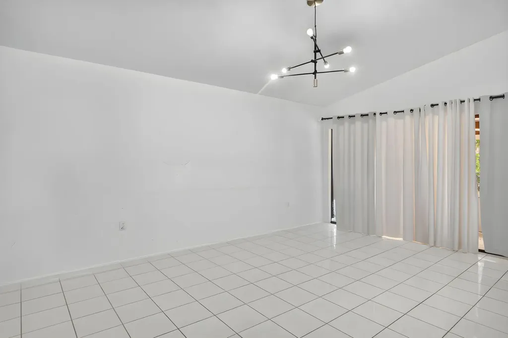 7690 Solimar Circle Boca Raton FL 33433