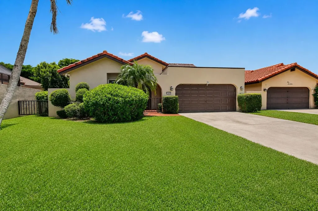 7690 Solimar Circle Boca Raton FL 33433