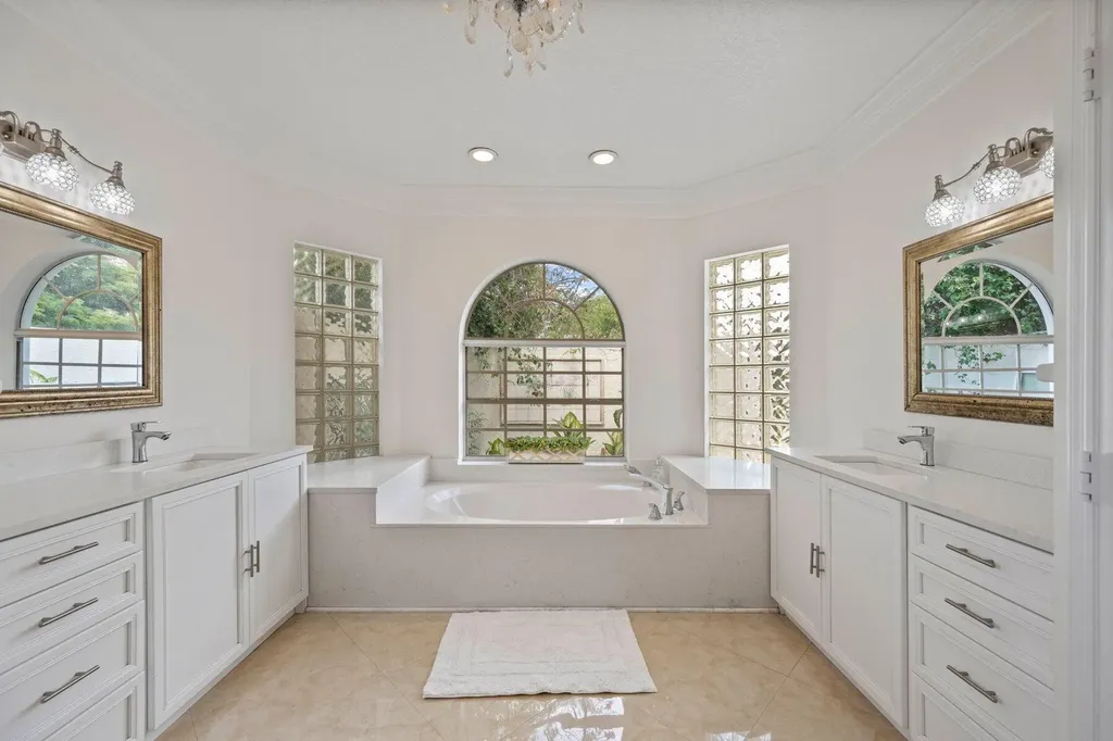 15000 Oatland Court Wellington FL 33414