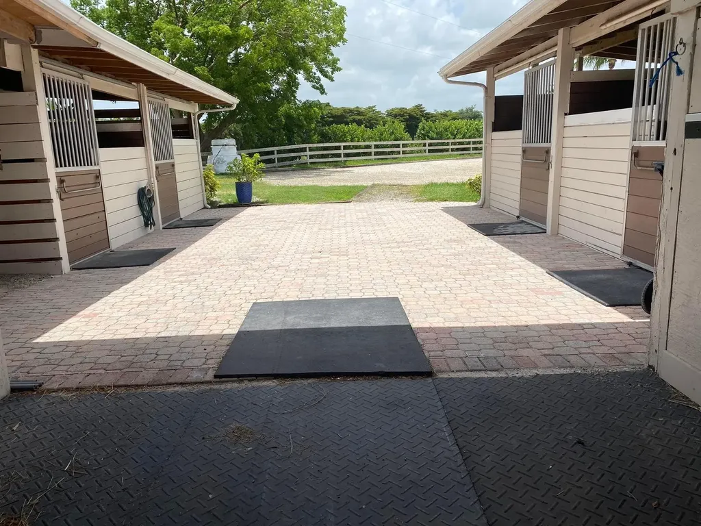15000 Oatland Court Wellington FL 33414