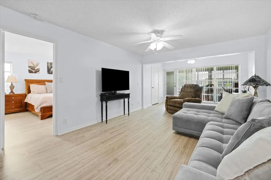 1031 Citrus Way Delray Beach FL 33445