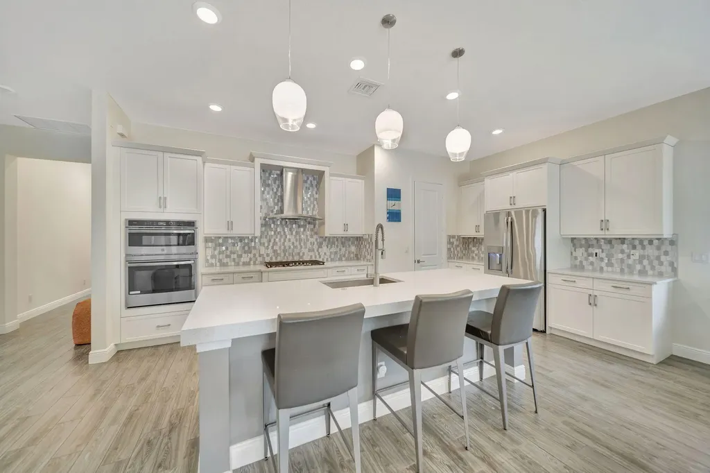 8720 E Baypoint Circle Parkland FL 33076