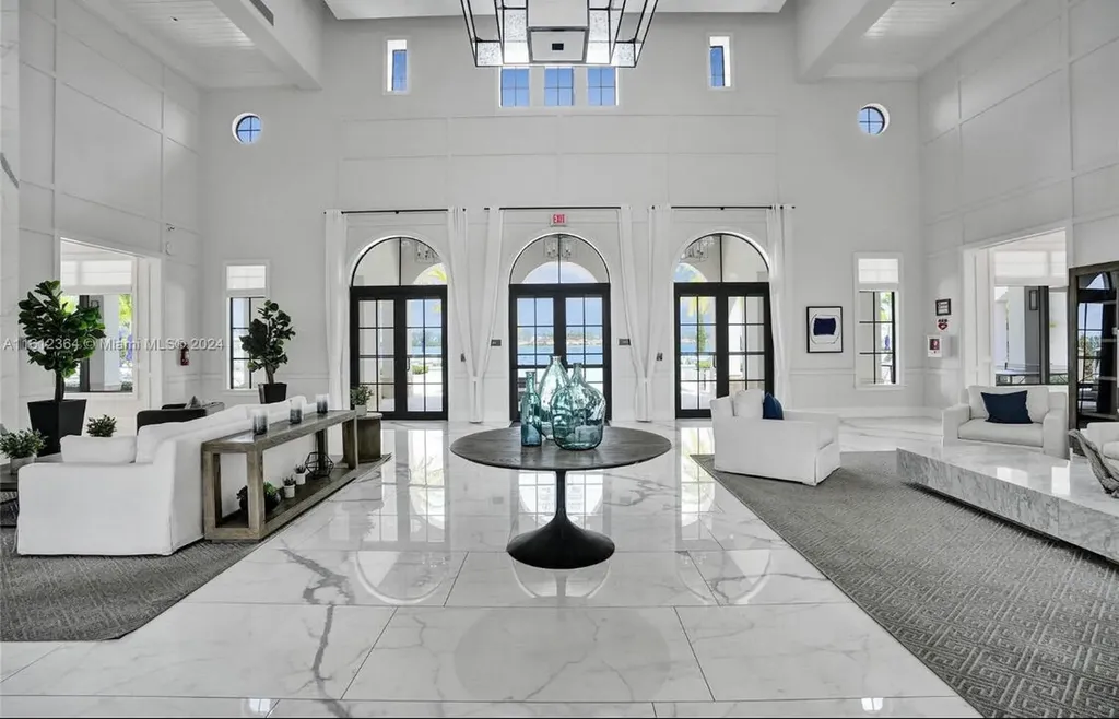 8720 E Baypoint Circle Parkland FL 33076