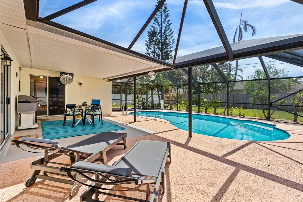 2814 SE Melaleuca Boulevard Port St Lucie FL 34952