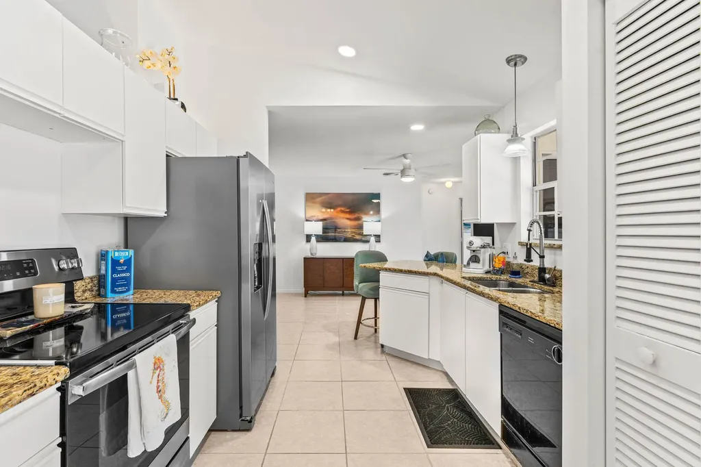 2814 SE Melaleuca Boulevard Port St Lucie FL 34952
