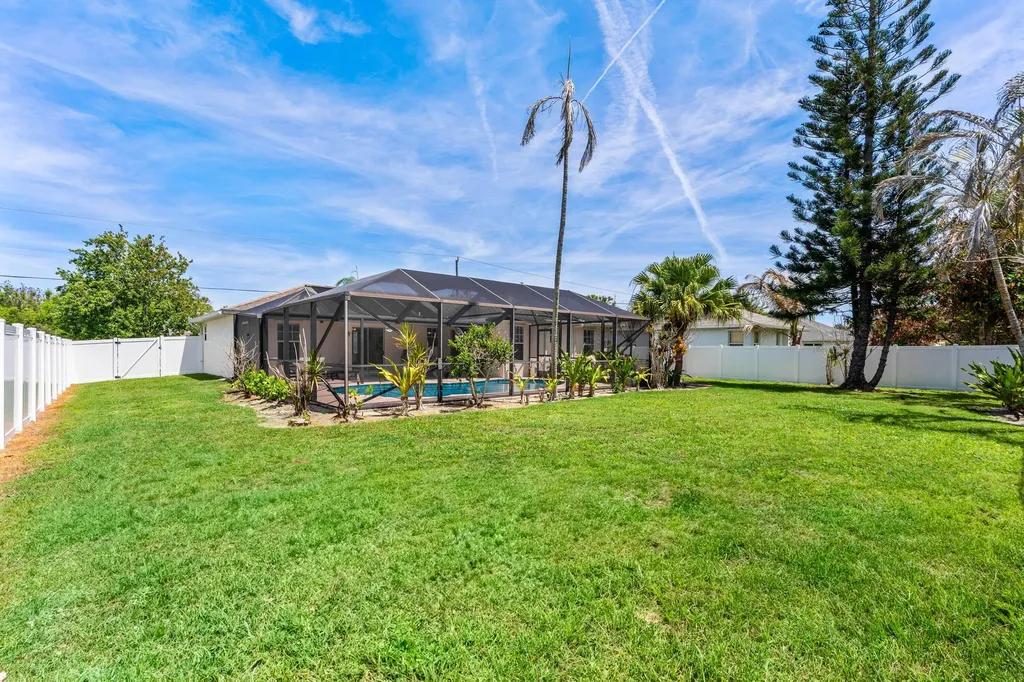 2814 SE Melaleuca Boulevard Port St Lucie FL 34952