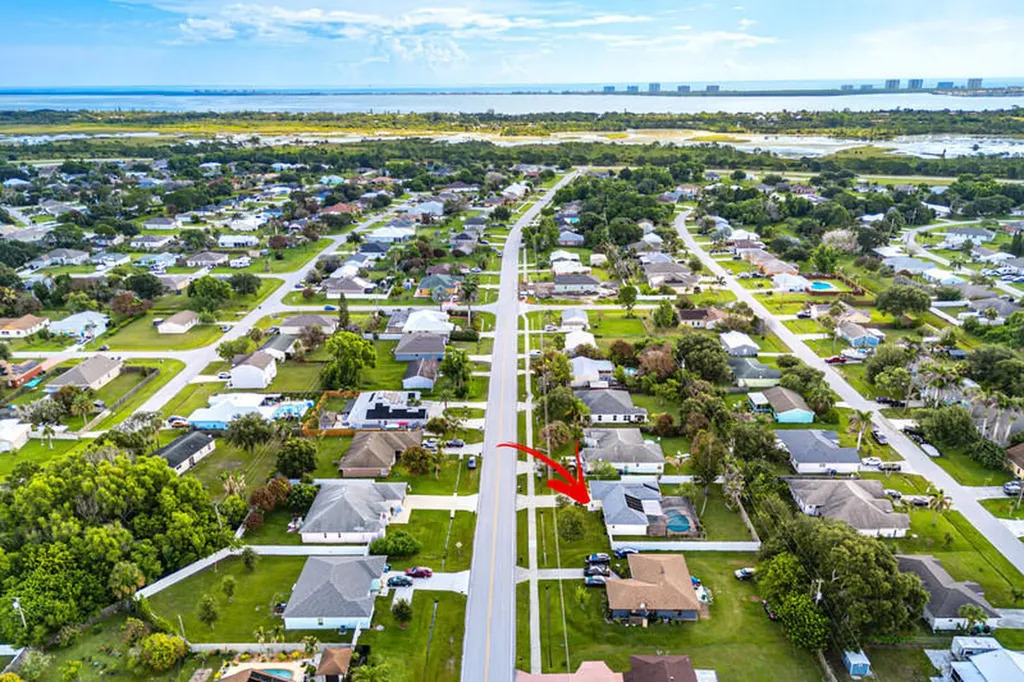 2814 SE Melaleuca Boulevard Port St Lucie FL 34952
