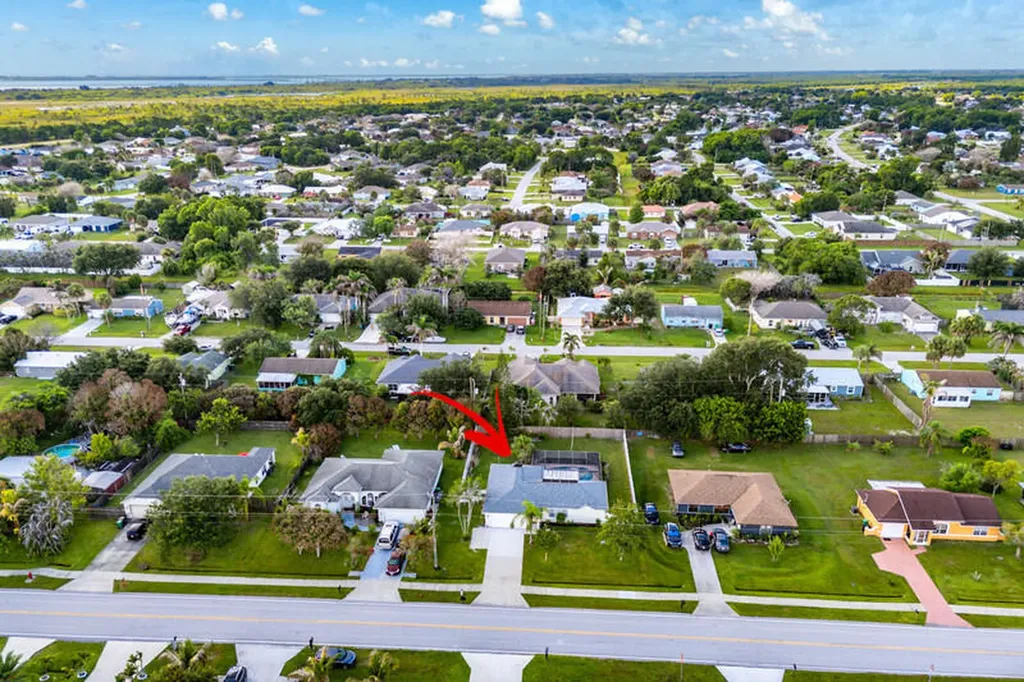 2814 SE Melaleuca Boulevard Port St Lucie FL 34952
