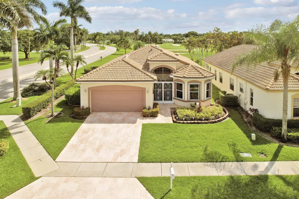 6272 Harbour Club Drive Lake Worth FL 33467