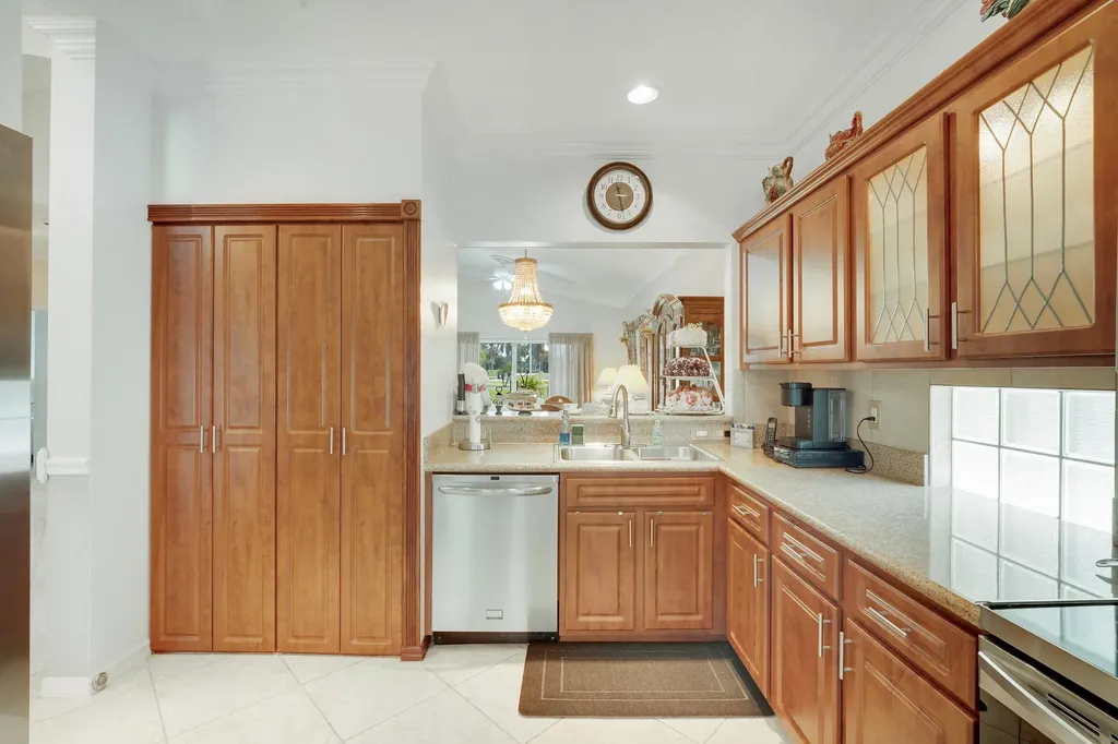 6272 Harbour Club Drive Lake Worth FL 33467