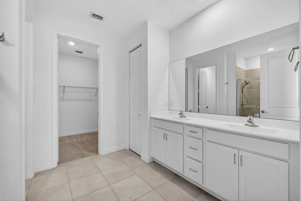 13275 NW Copper Creek Drive Port St Lucie FL 34987