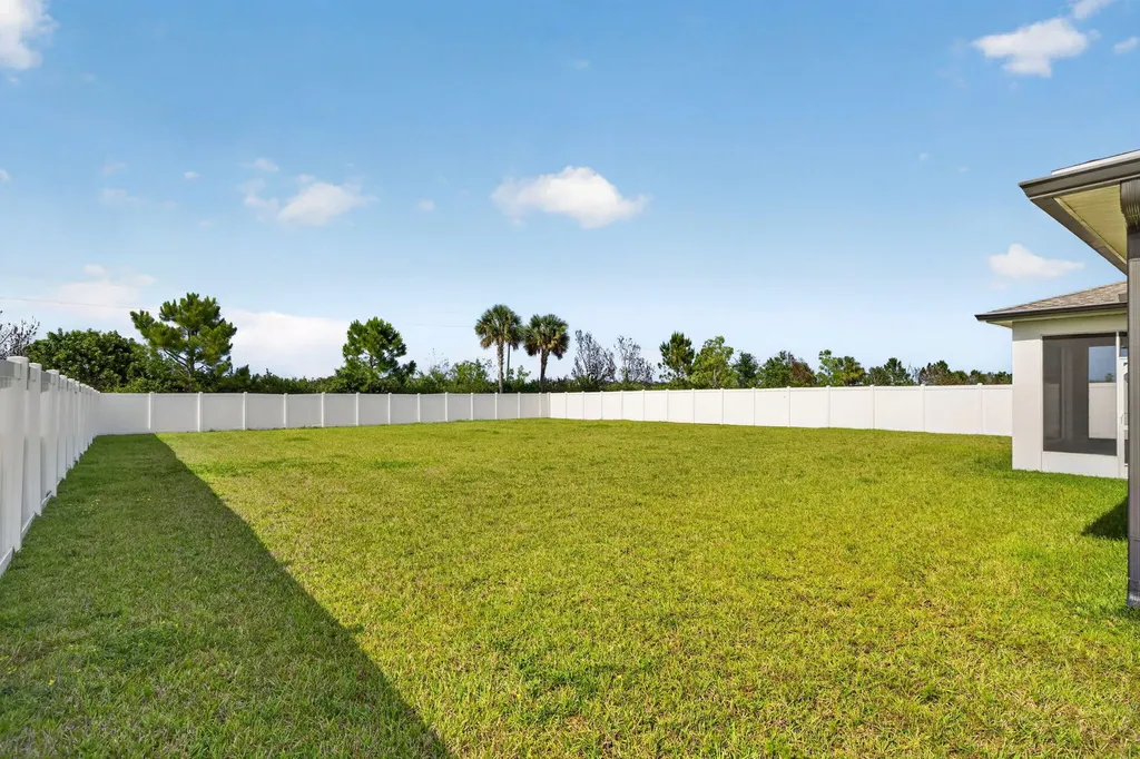 13275 NW Copper Creek Drive Port St Lucie FL 34987