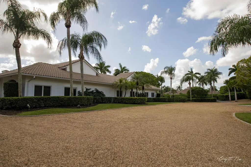 2440 Appaloosa Trail Wellington FL 33414